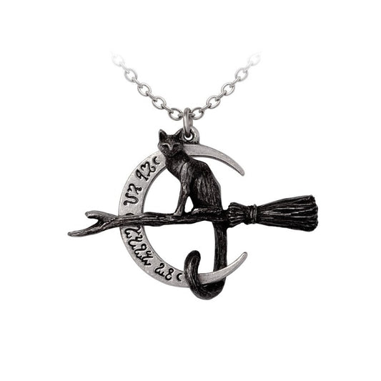 Regina Covenorum Necklace