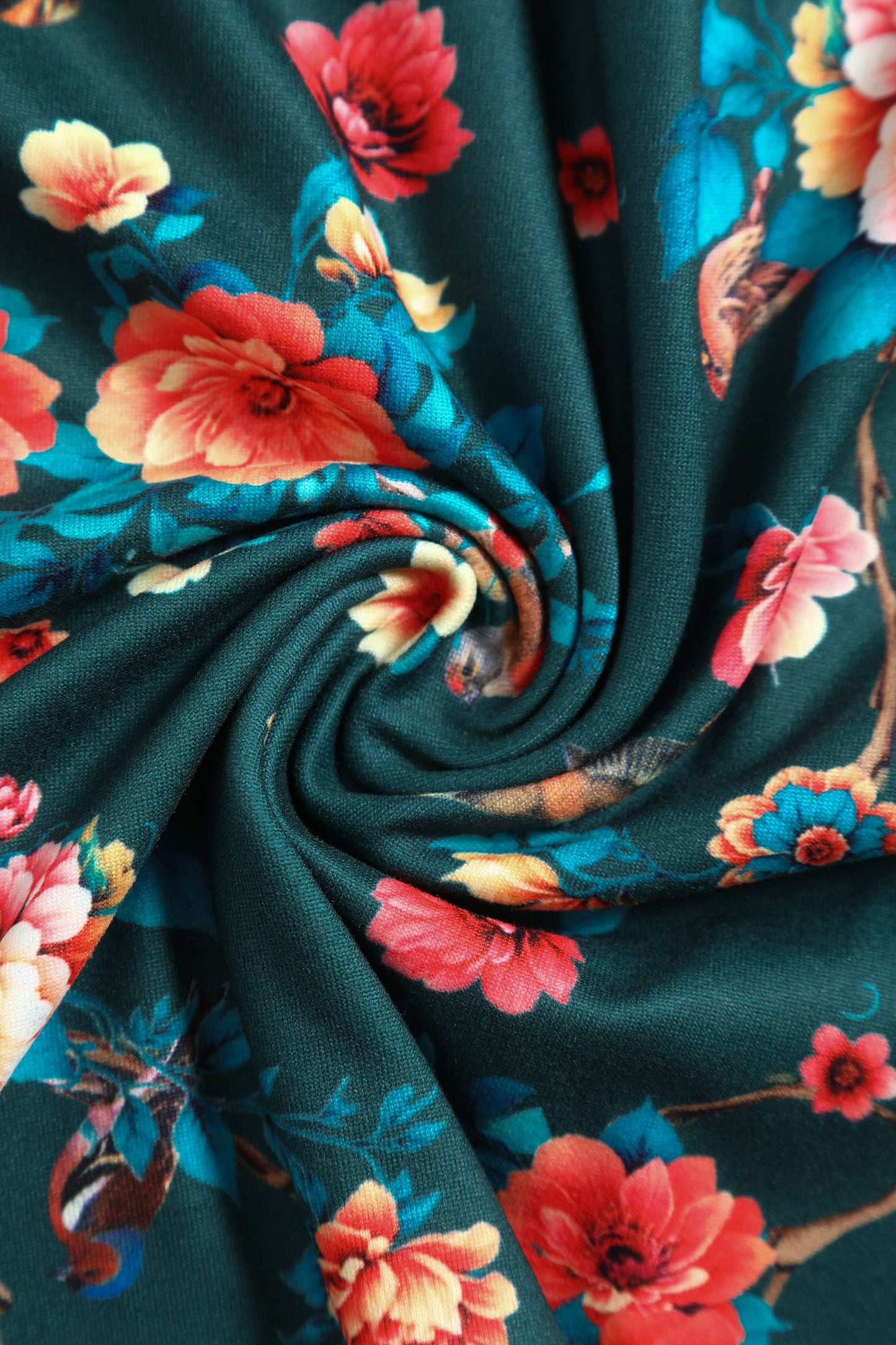 Donna butterfly-sleeved dress in green vintage floral