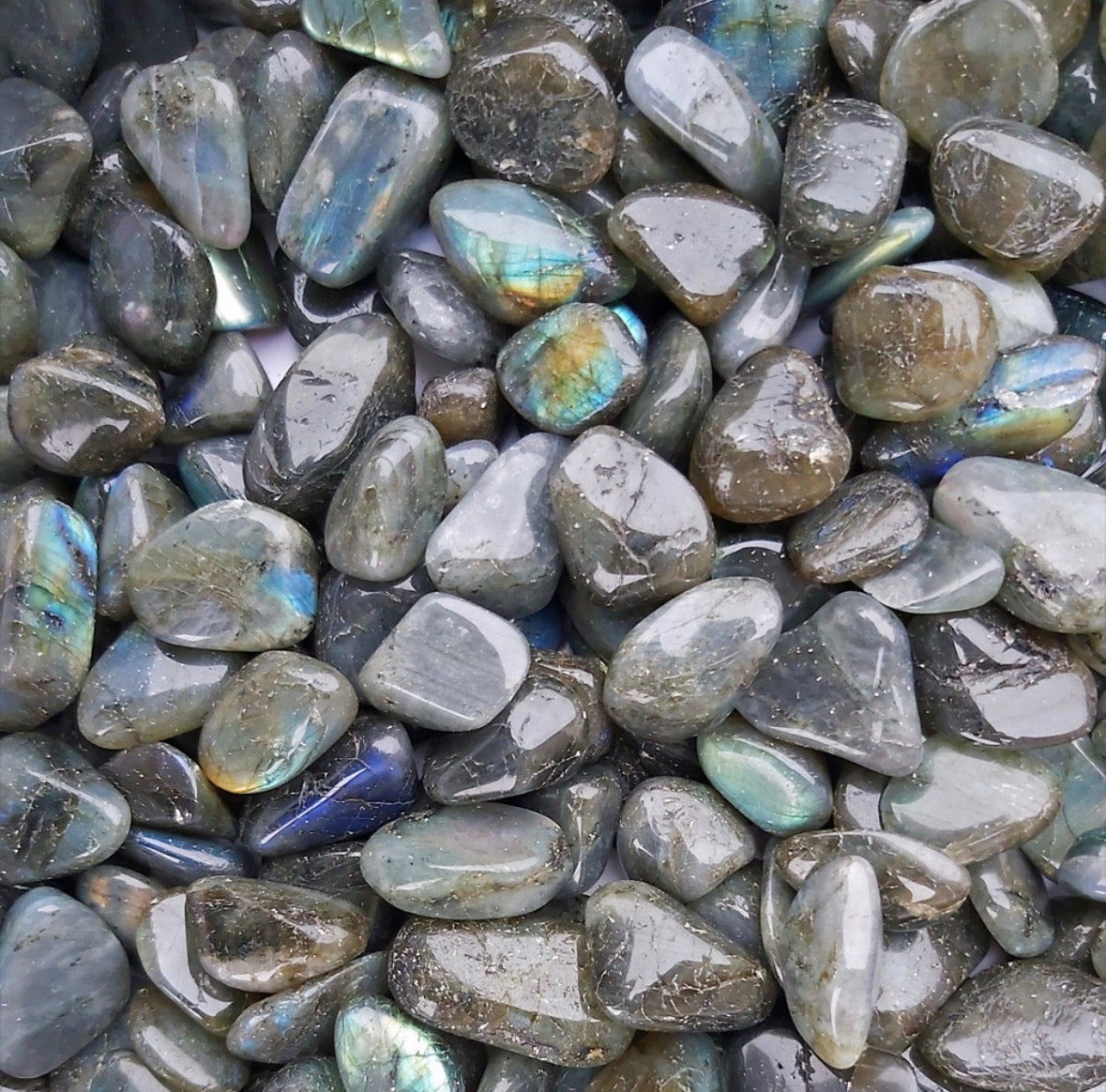 Labradorite Tumblestone